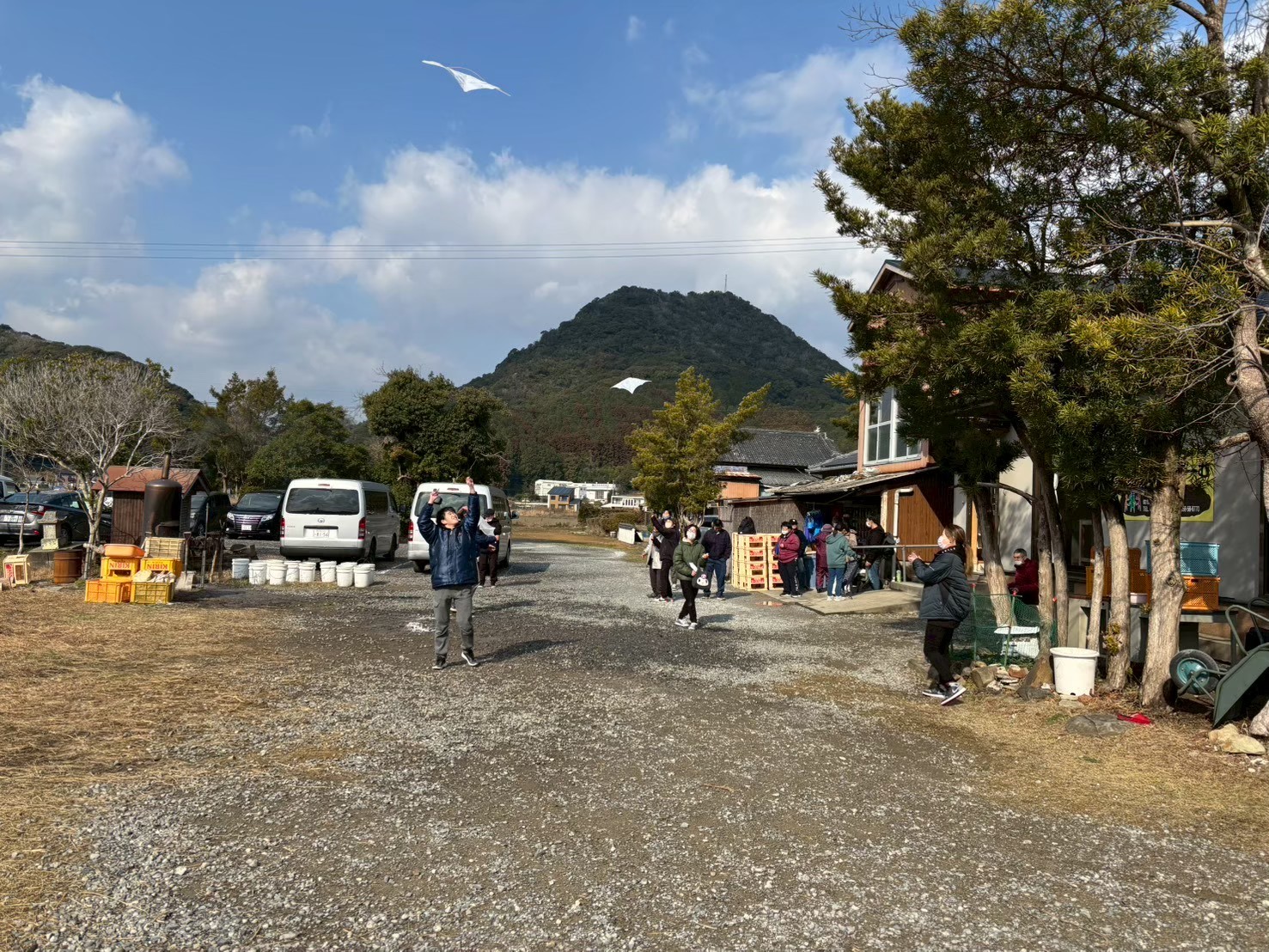 凧製作と実演 080124